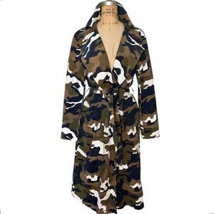 Camouflage Belted Trench Coat with Classic Lapels Size L/XL